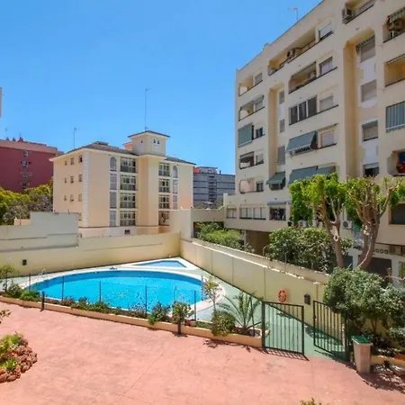 Estudio Con Piscina Pleno Centro Daire *