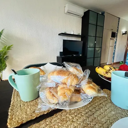 Estudio Con Piscina Pleno Centro アパート *